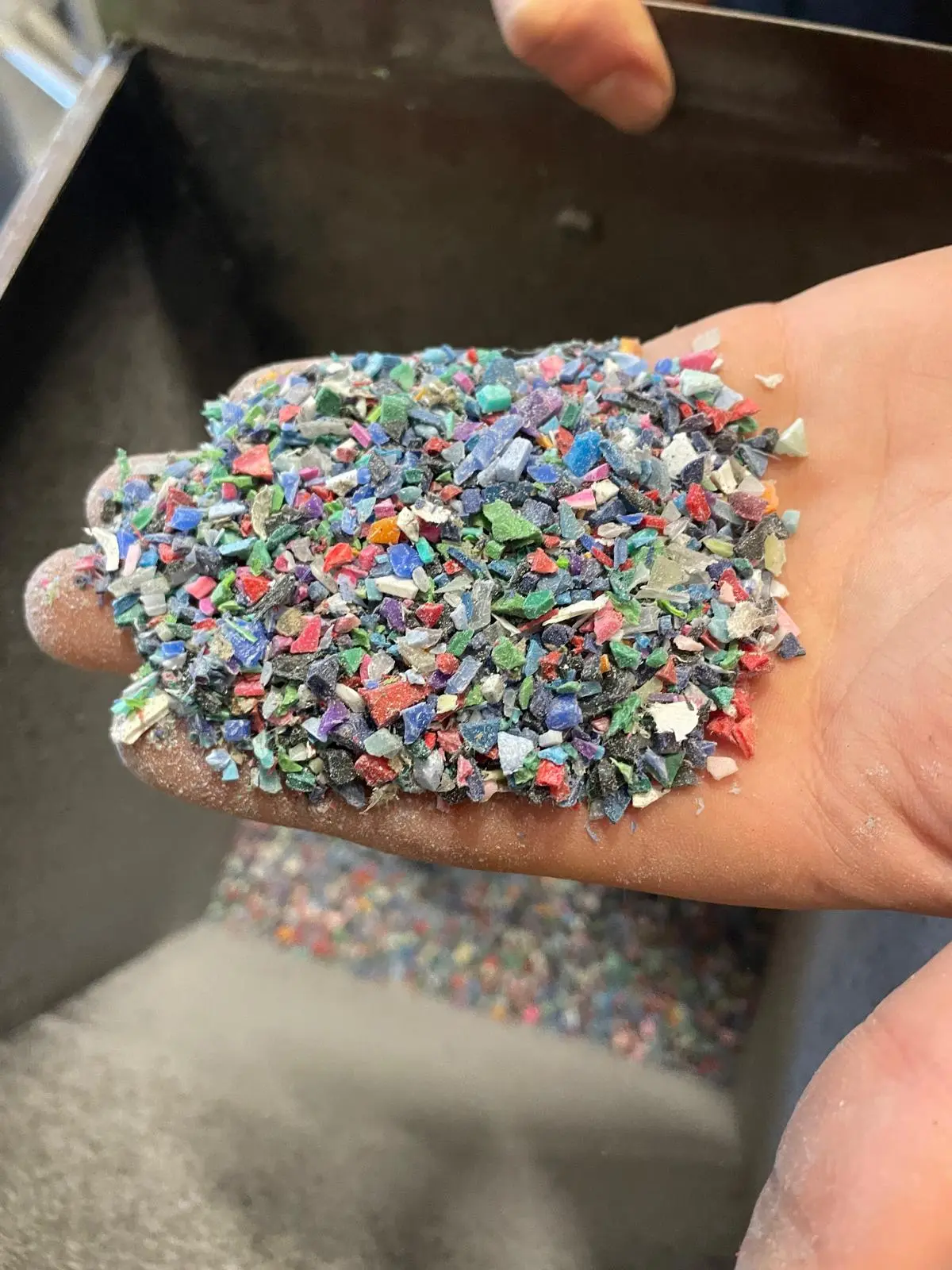 Aufbereitete Recyclingkunststoff-Flakes